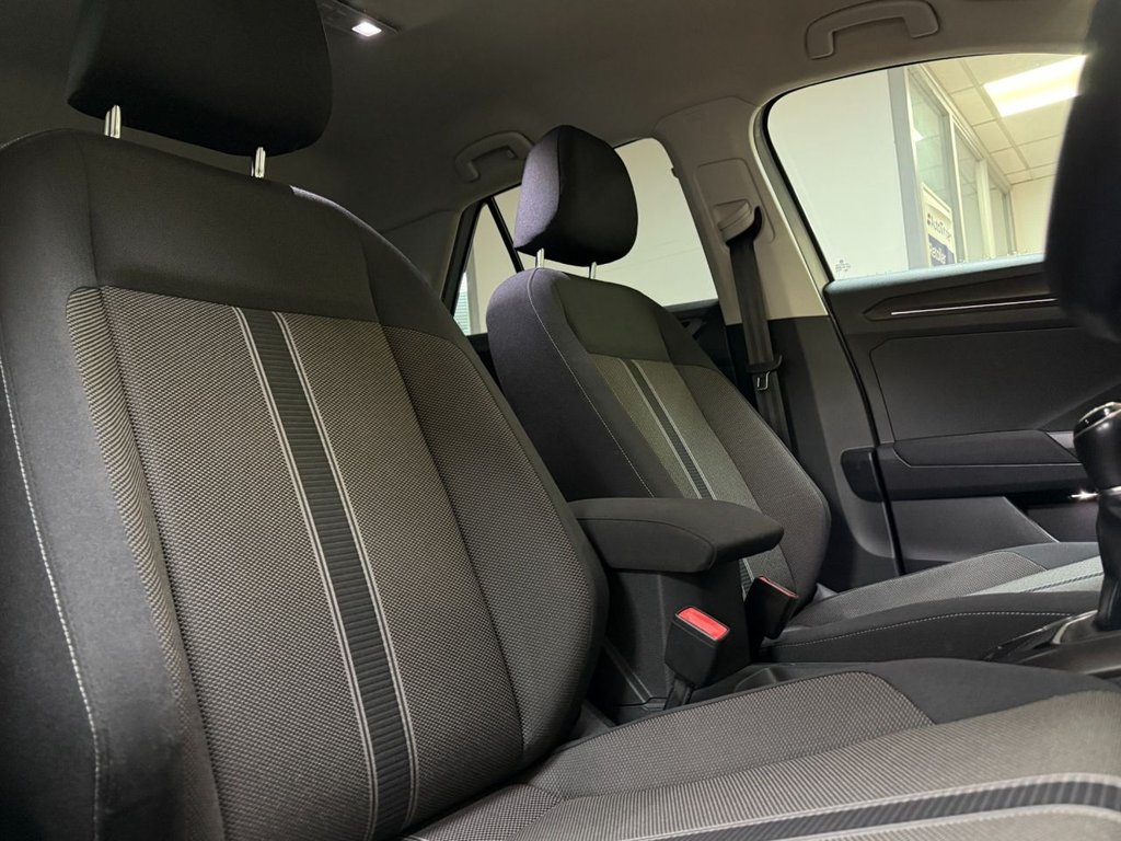 Used Volkswagen T-Roc 2019 for sale - 76927602: Photo 17