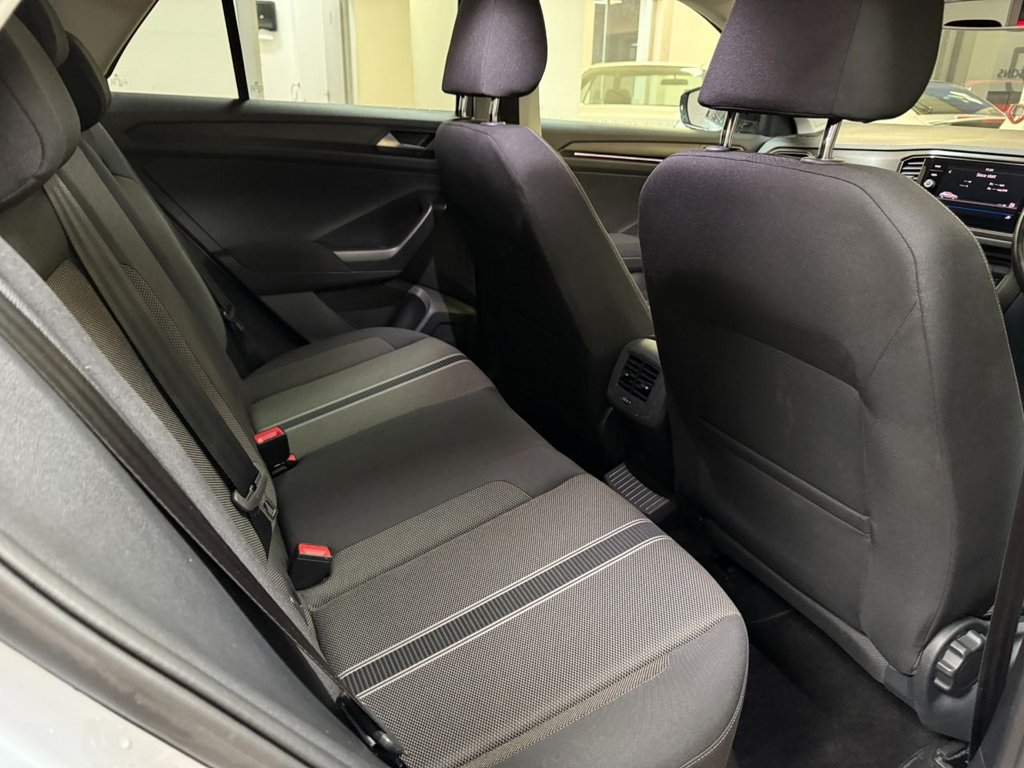 Used Volkswagen T-Roc 2019 for sale - 76927602: Photo 18