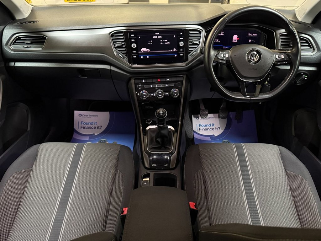 Used Volkswagen T-Roc 2019 for sale - 76927602: Photo 2