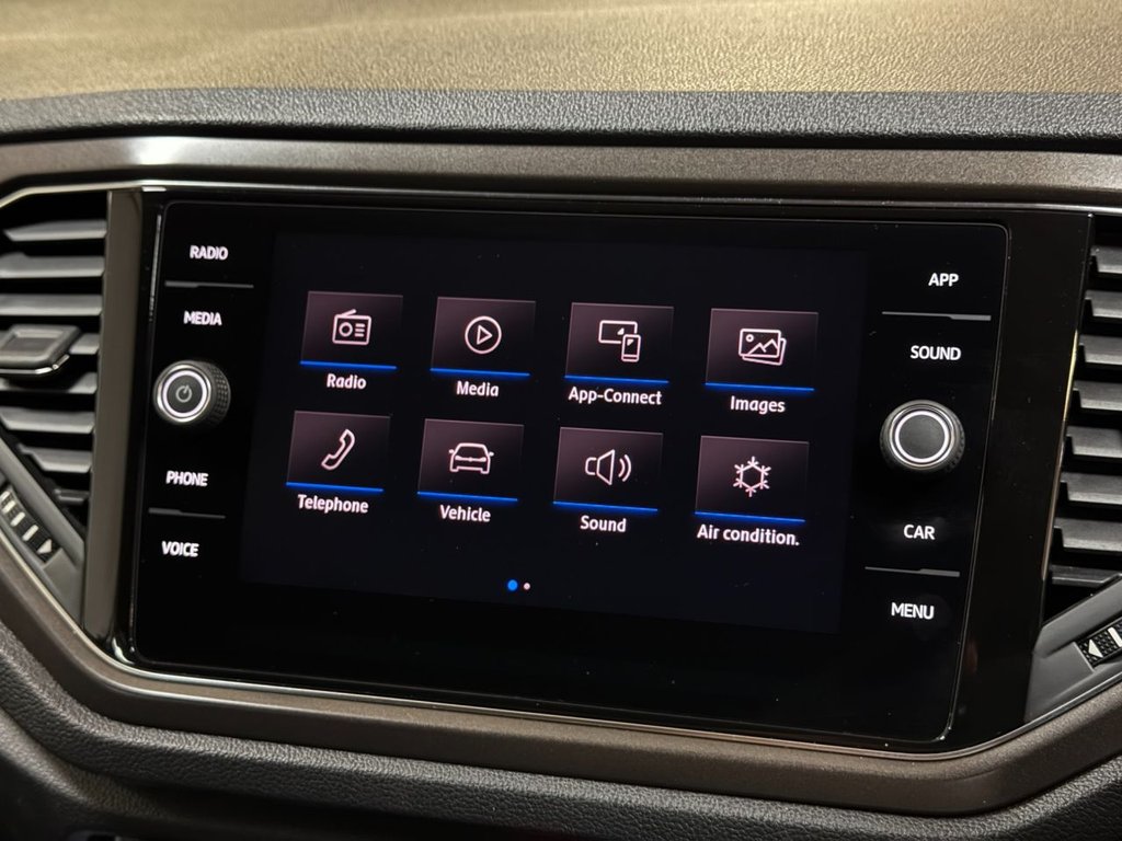 Used Volkswagen T-Roc 2019 for sale - 76927602: Photo 22