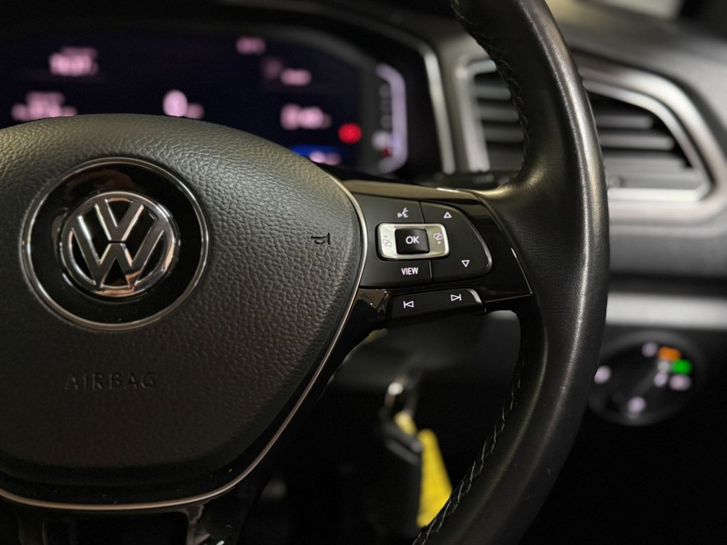 Used Volkswagen T-Roc 2019 for sale - 76927602: Photo 28