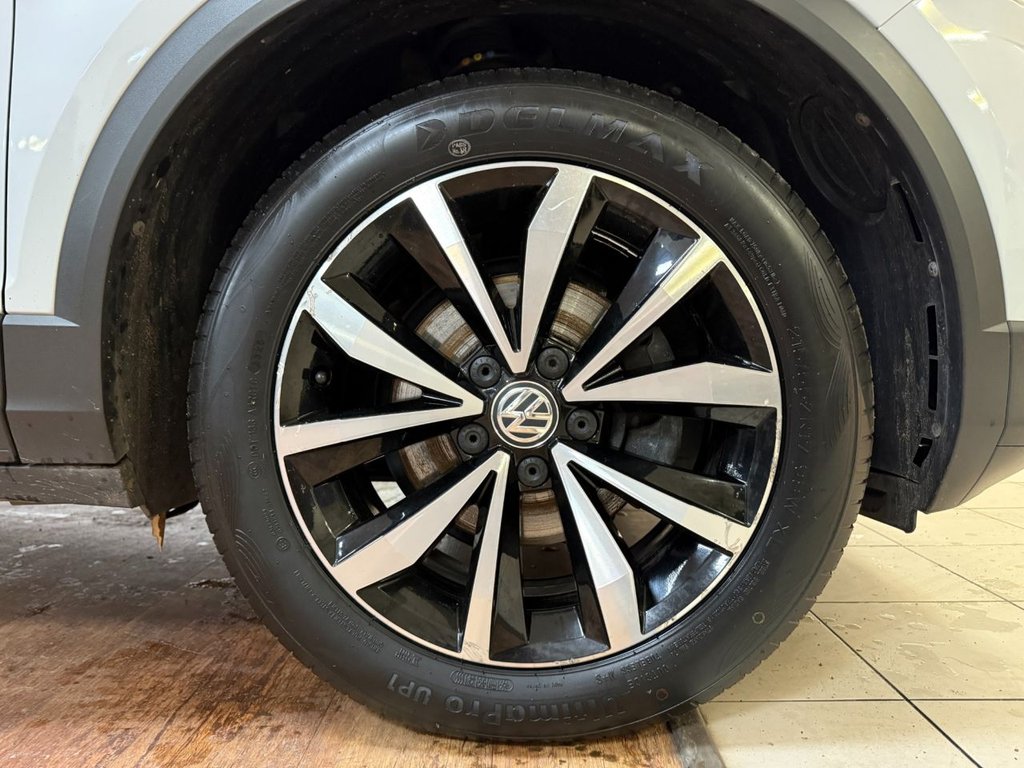 Used Volkswagen T-Roc 2019 for sale - 76927602: Photo 33