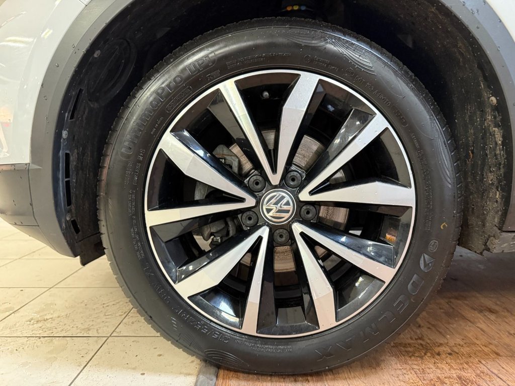 Used Volkswagen T-Roc 2019 for sale - 76927602: Photo 36