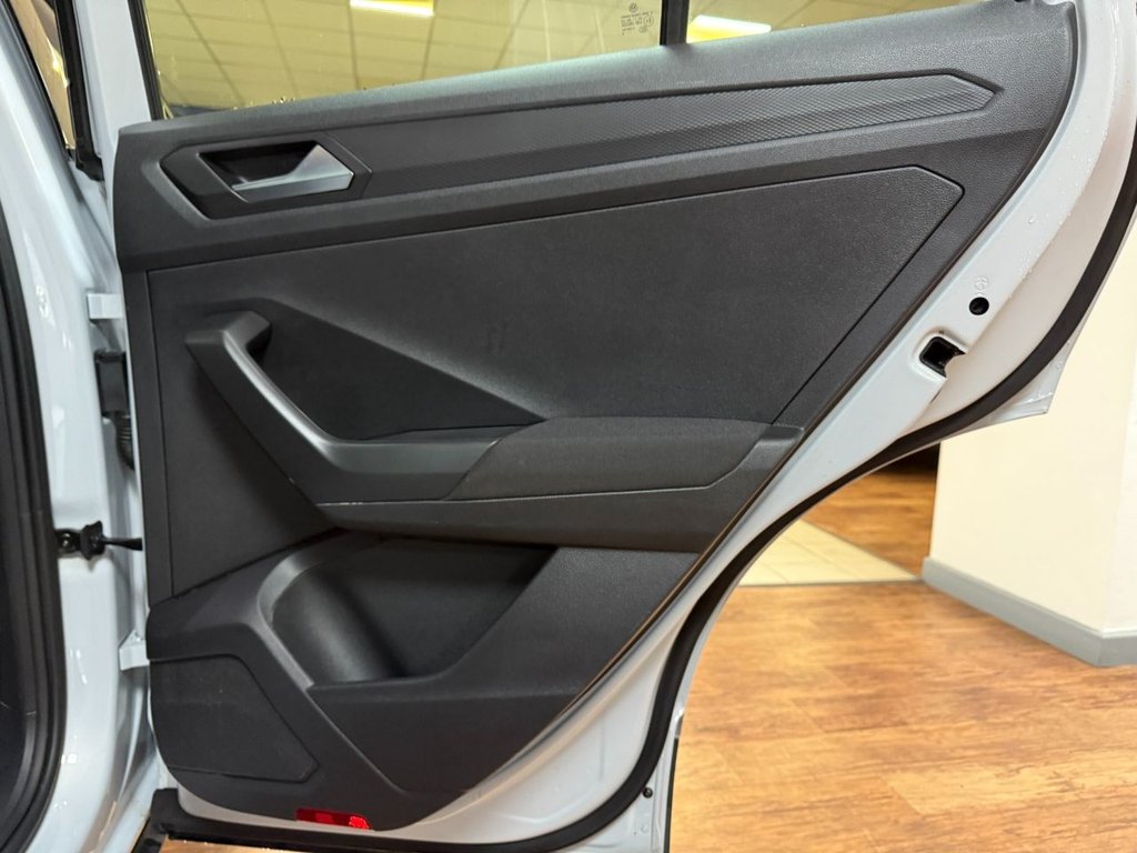 Used Volkswagen T-Roc 2019 for sale - 76927602: Photo 39