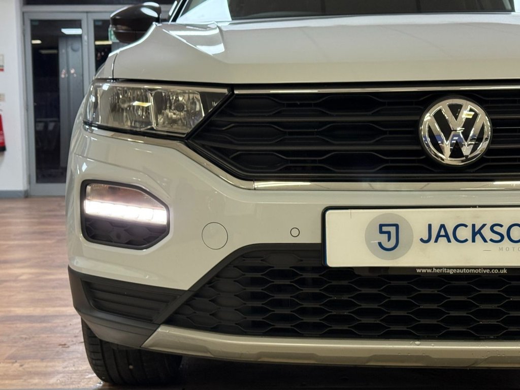 Used Volkswagen T-Roc 2019 for sale - 76927602: Photo 6