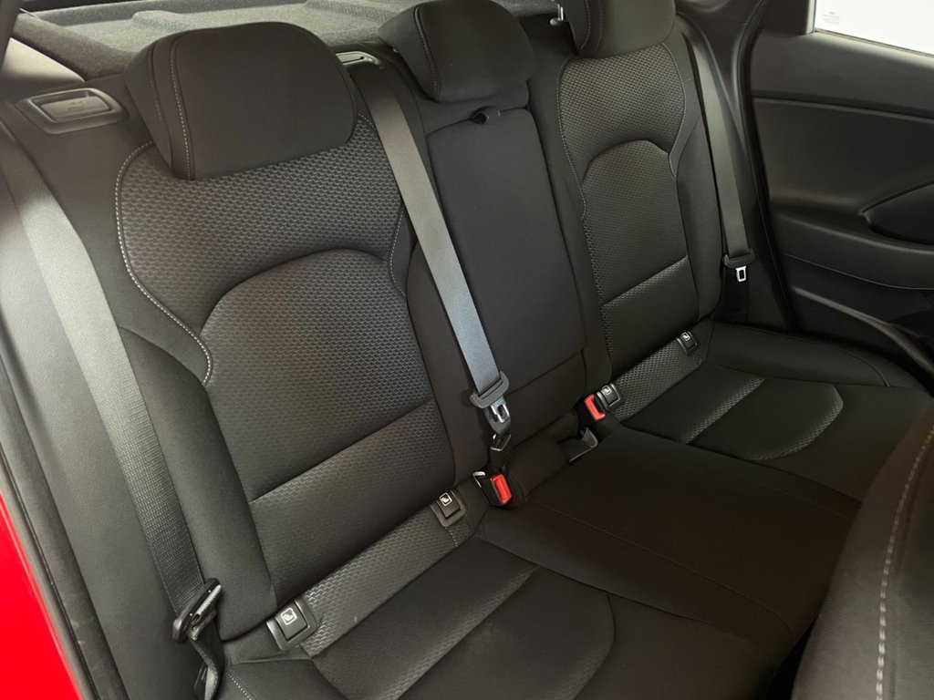 Used Hyundai i30 2018 for sale - 76028940: Photo 18