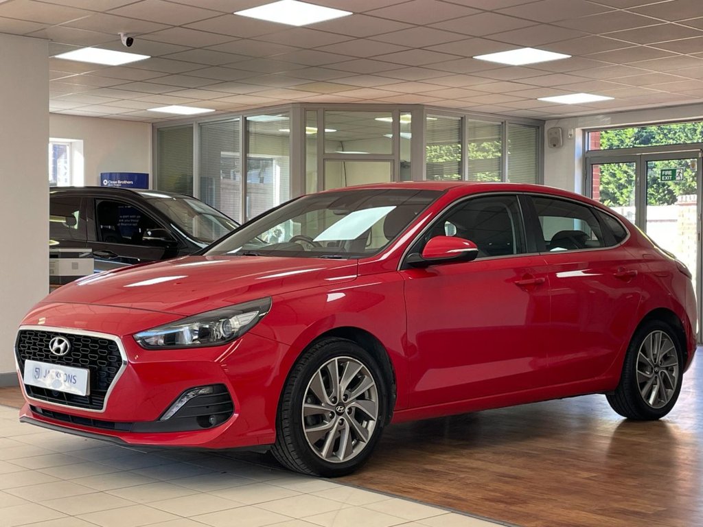 Used Hyundai i30 2018 for sale - 76028940: Photo 4