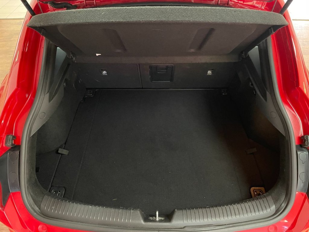 Used Hyundai i30 2018 for sale - 76028940: Photo 45