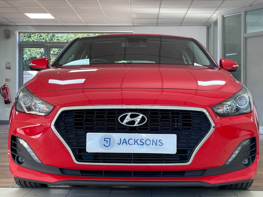 Used Hyundai i30 2018 for sale - 76028940: Photo 5