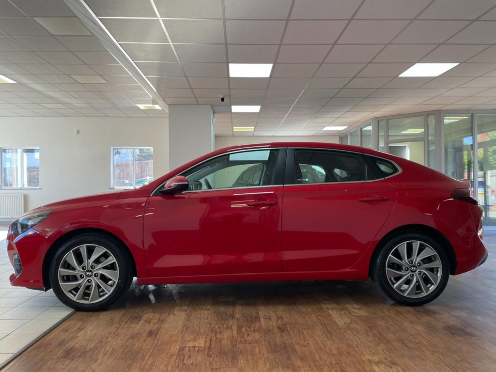 Used Hyundai i30 2018 for sale - 76028940: Photo 8