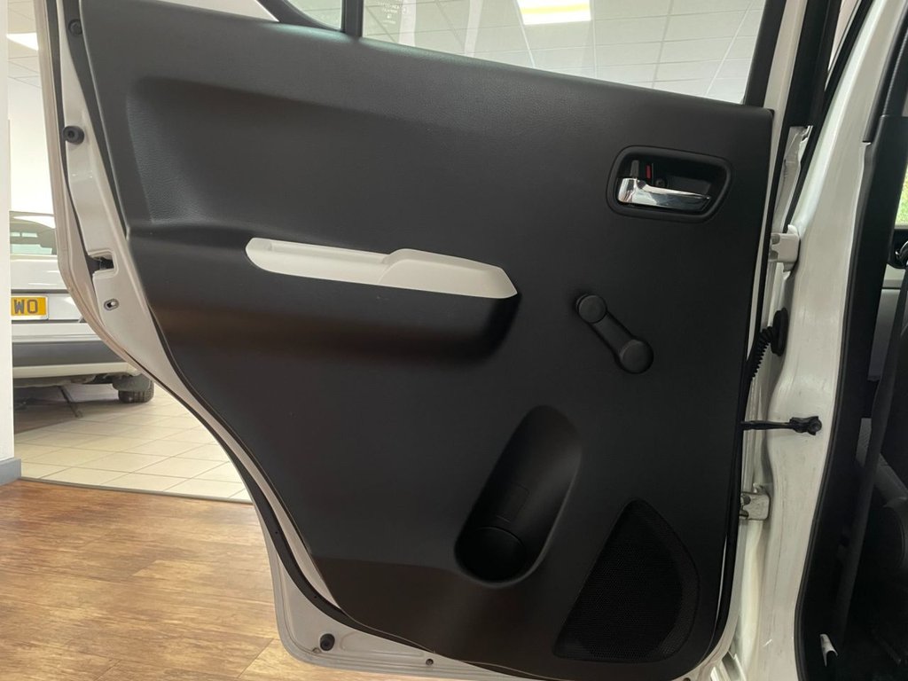 Used Suzuki Ignis 2019 for sale - 76345321: Photo 40
