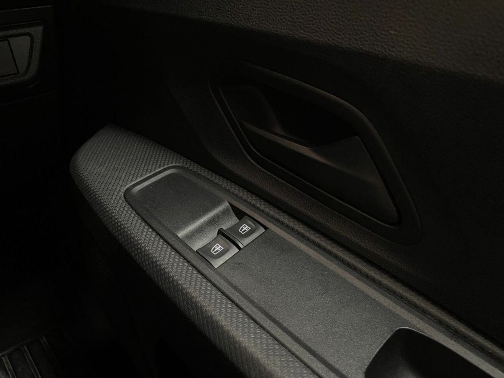 Used Dacia Jogger 2022 for sale - 76496062: Photo 27