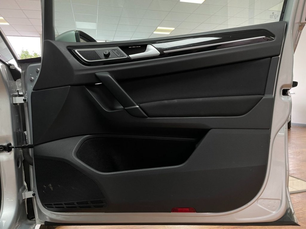 Used Volkswagen Golf SV 2014 for sale - 76430376: Photo 38