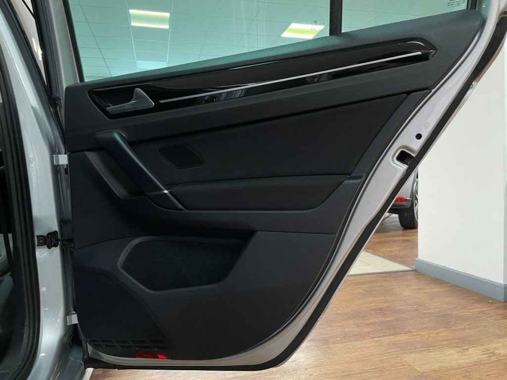 Used Volkswagen Golf SV 2014 for sale - 76430376: Photo 39