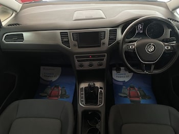 Used Volkswagen Golf SV 2016 for sale - 75521745: Photo