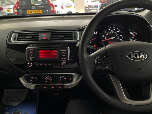 Used Kia Rio 2016 for sale - 76241331: Photo 21