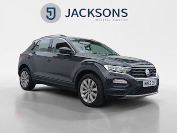 Used Volkswagen T-Roc 2019 for sale - 77384115: Photo