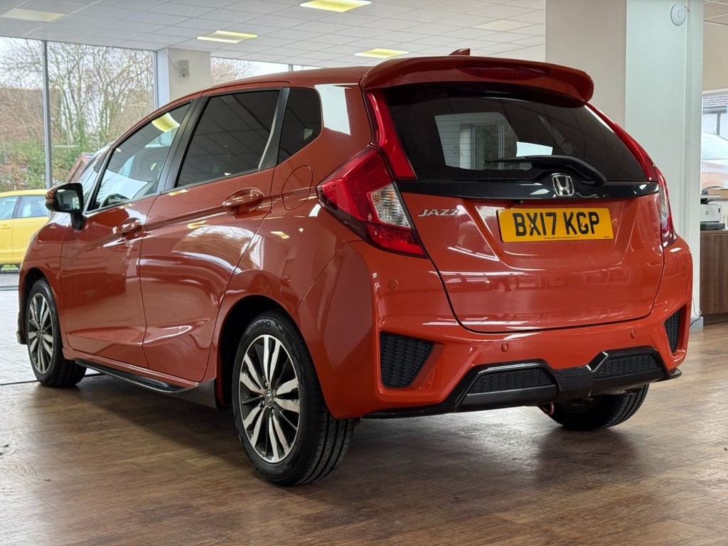 Used Honda Jazz 2017 for sale - 77205424: Photo 11