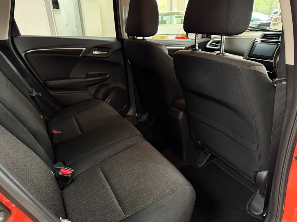 Used Honda Jazz 2017 for sale - 77205424: Photo 19