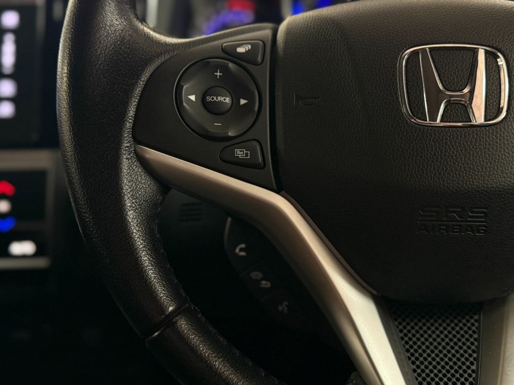 Used Honda Jazz 2017 for sale - 77205424: Photo 29