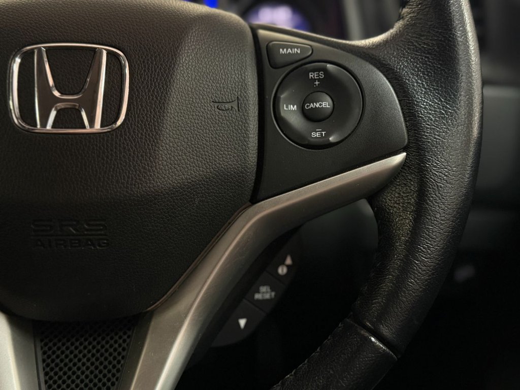 Used Honda Jazz 2017 for sale - 77205424: Photo 30