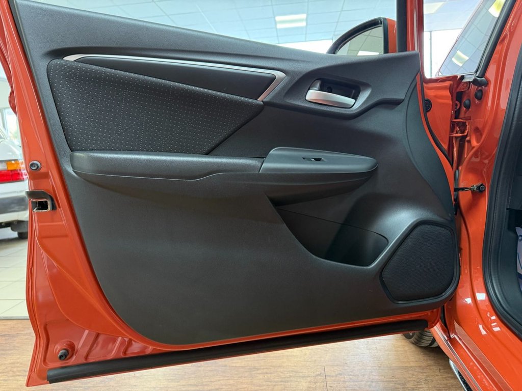 Used Honda Jazz 2017 for sale - 77205424: Photo 42