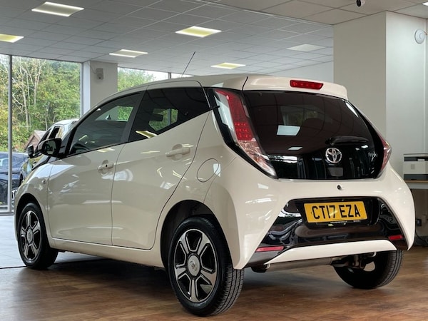 Used Toyota AYGO 2017 for sale - 76132184: Photo 10