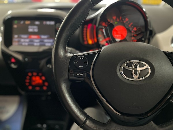 Used Toyota AYGO 2017 for sale - 76132184: Photo 27