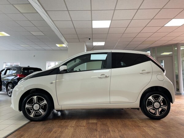 Used Toyota AYGO 2017 for sale - 76132184: Photo 8
