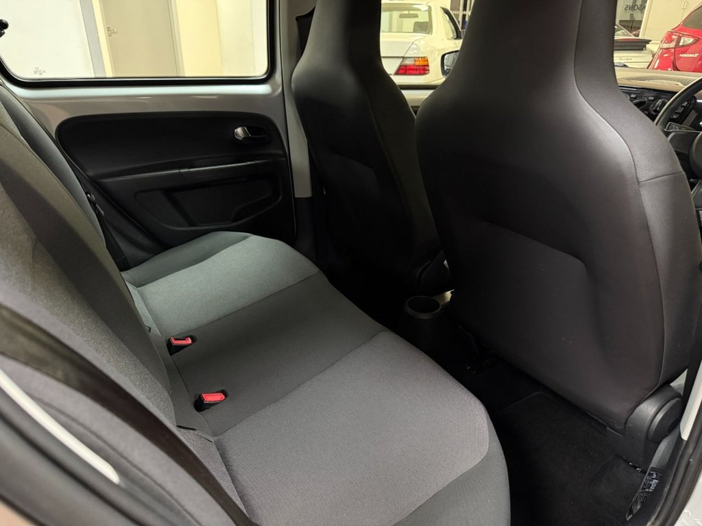 Used Volkswagen up! 2015 for sale - 77042537: Photo 15