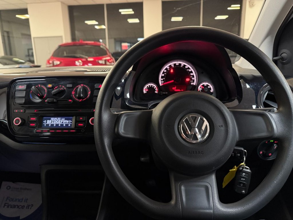 Used Volkswagen up! 2015 for sale - 77042537: Photo 17