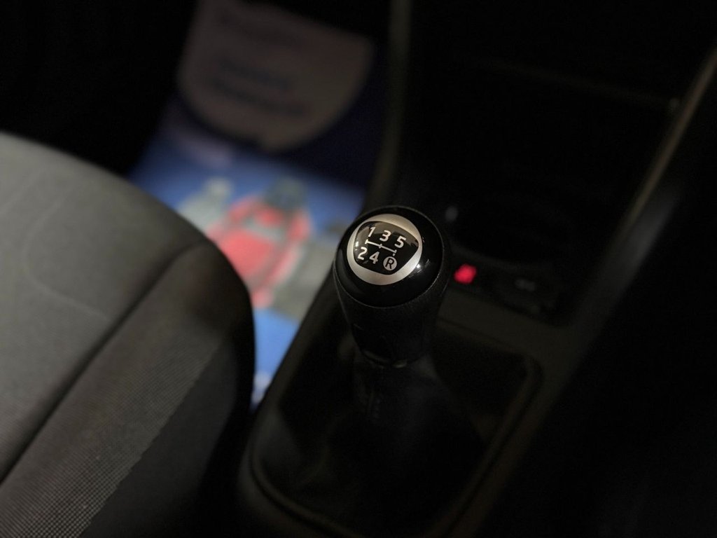 Used Volkswagen up! 2015 for sale - 77042537: Photo 21