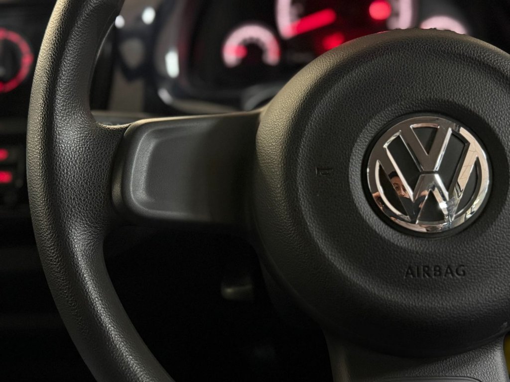 Used Volkswagen up! 2015 for sale - 77042537: Photo 23