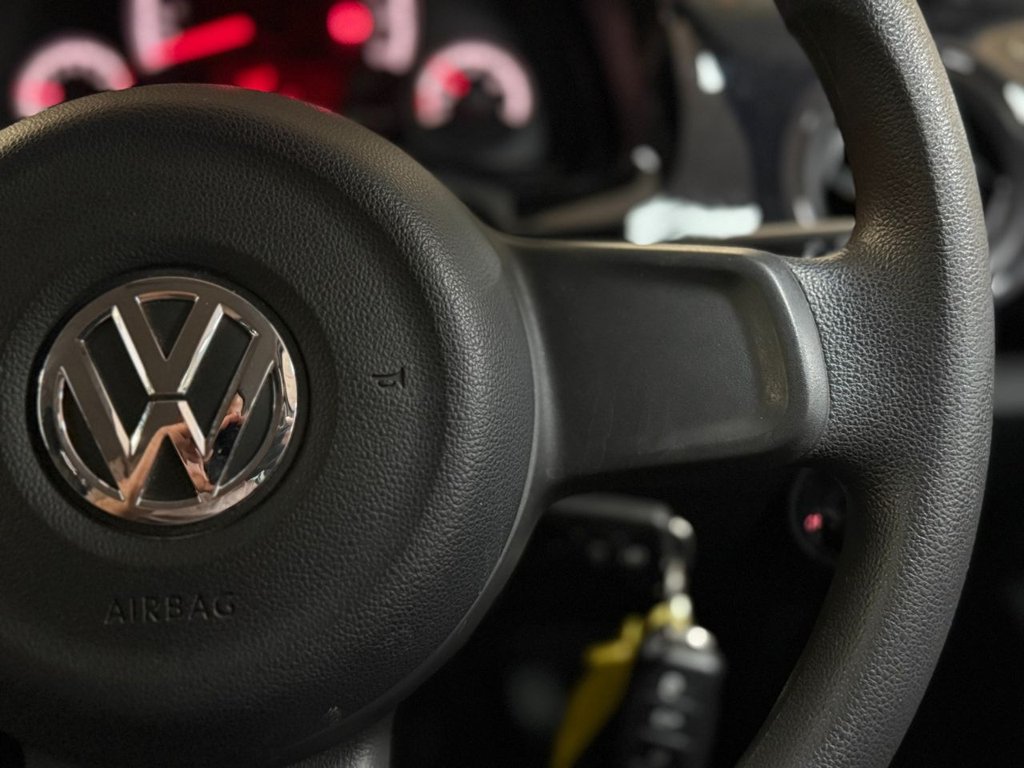 Used Volkswagen up! 2015 for sale - 77042537: Photo 24