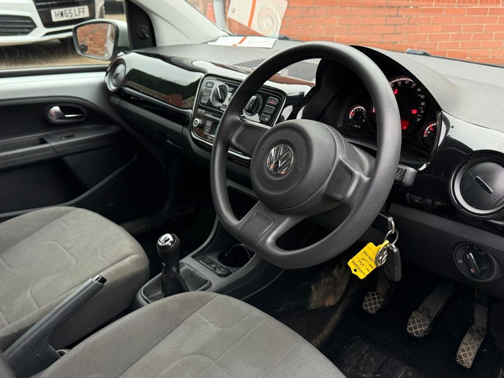 Used Volkswagen up! 2015 for sale - 77042537: Photo 3