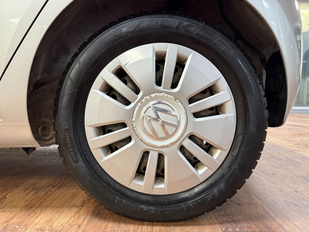 Used Volkswagen up! 2015 for sale - 77042537: Photo 30