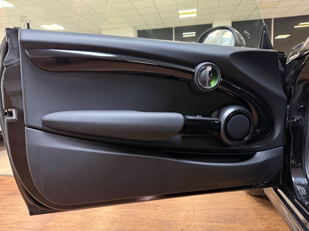 Used MINI Hatch 2018 for sale - 77042604: Photo 39