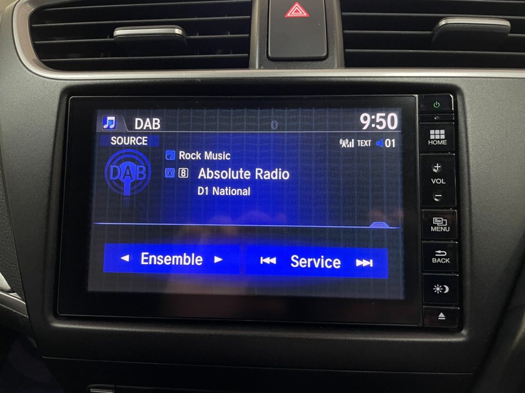 Used Honda Civic 2015 for sale - 76496852: Photo 22