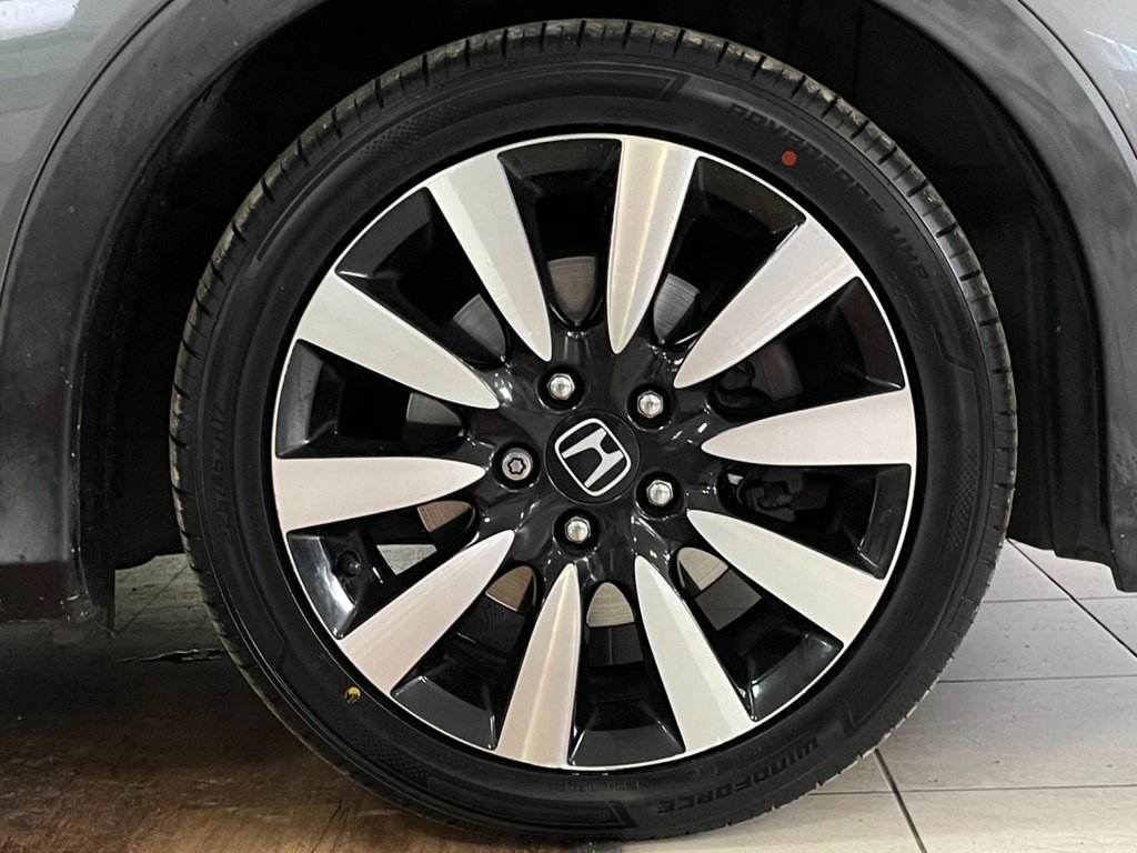 Used Honda Civic 2015 for sale - 76496852: Photo 35