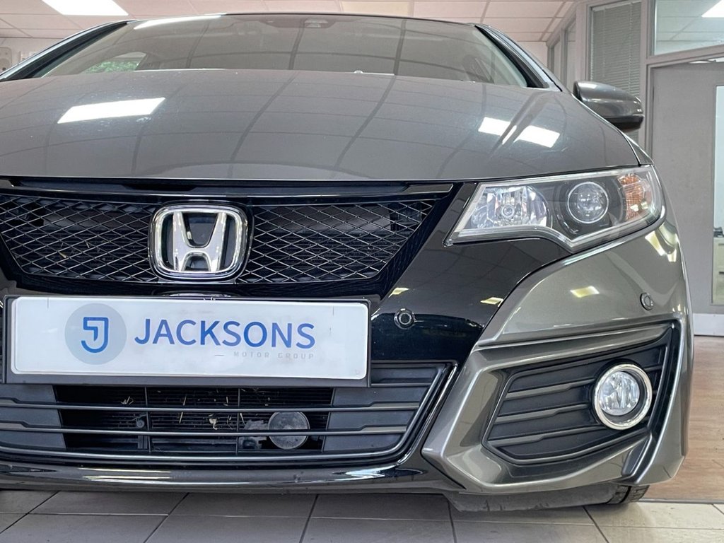 Used Honda Civic 2015 for sale - 76496852: Photo 7