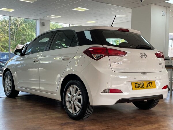 Used Hyundai i20 2018 for sale - 76132327: Photo 10