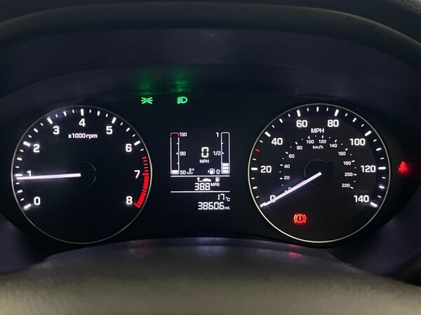Used Hyundai i20 2018 for sale - 76132327: Photo 29