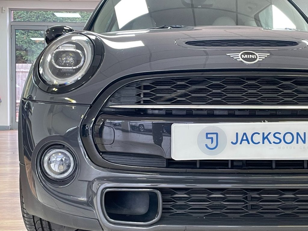 Used MINI Hatch 2020 for sale - 76313224: Photo 6