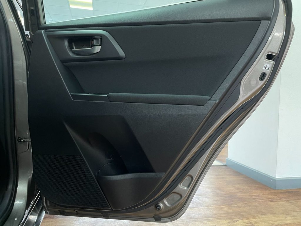 Used Toyota Auris 2017 for sale - 76934573: Photo 40