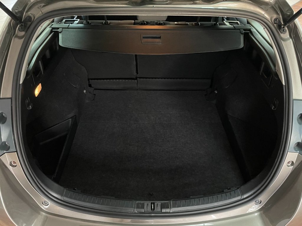 Used Toyota Auris 2017 for sale - 76934573: Photo 44