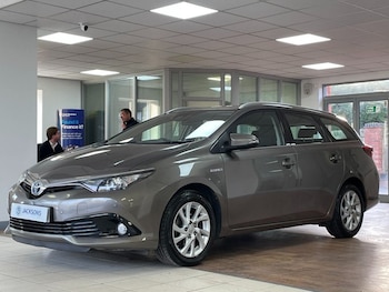 Used Toyota Auris 2017 for sale - 76934573: Photo