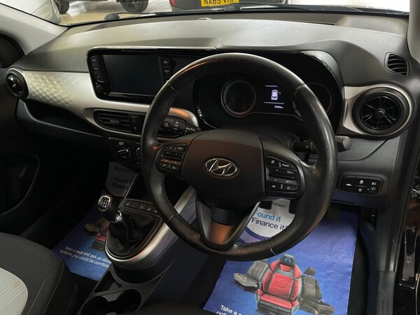 Used Hyundai i10 2021 for sale - 76162790: Photo 15