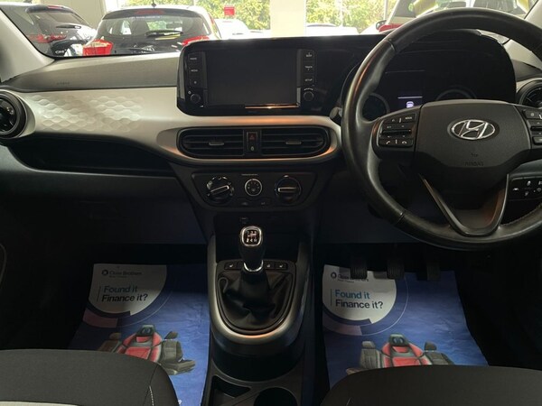 Used Hyundai i10 2021 for sale - 76162790: Photo 19