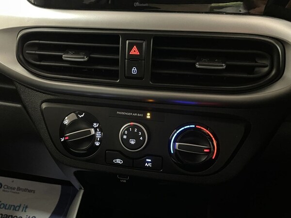 Used Hyundai i10 2021 for sale - 76162790: Photo 25