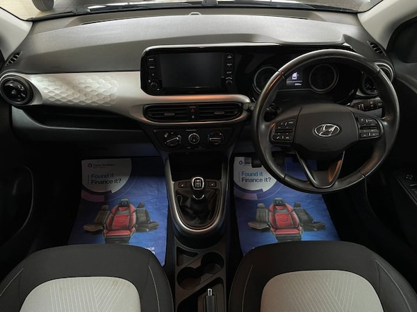 Used Hyundai i10 2021 for sale - 76162790: Photo 2